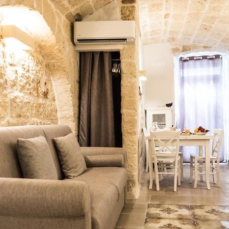 Dimore Del Borgo Antico - Il Sottano Monopoli Luaran gambar