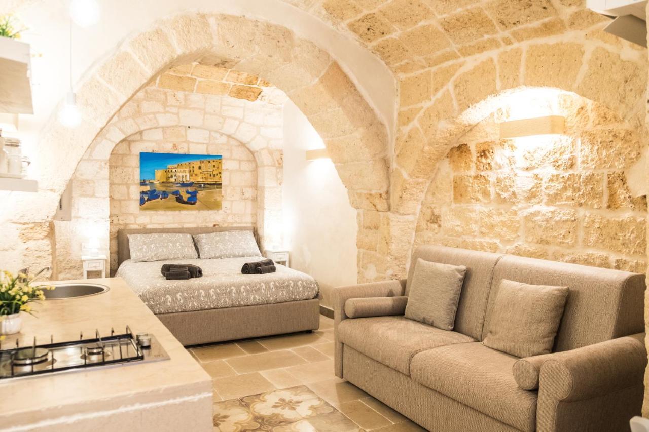 Dimore Del Borgo Antico - Il Sottano Monopoli Luaran gambar