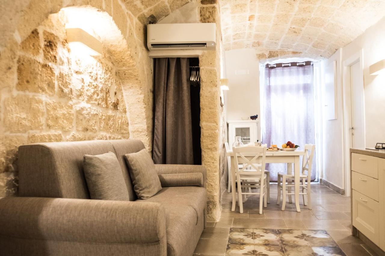 Dimore Del Borgo Antico - Il Sottano Monopoli Luaran gambar