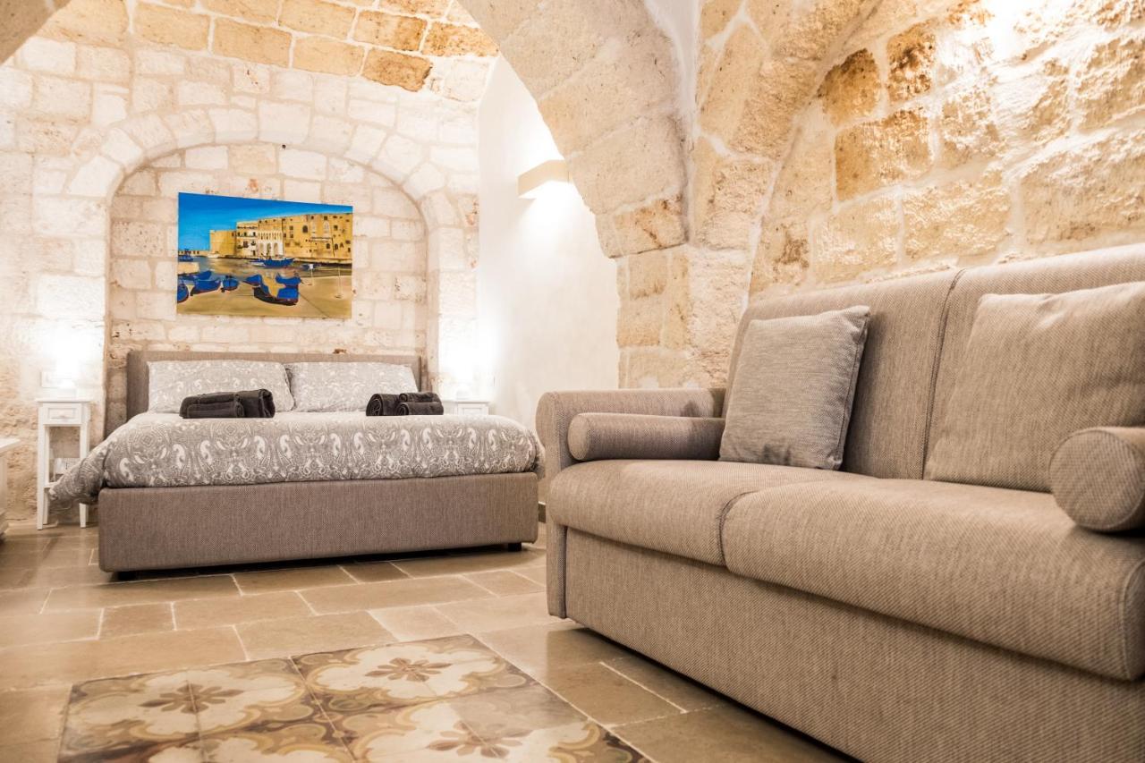 Dimore Del Borgo Antico - Il Sottano Monopoli Luaran gambar
