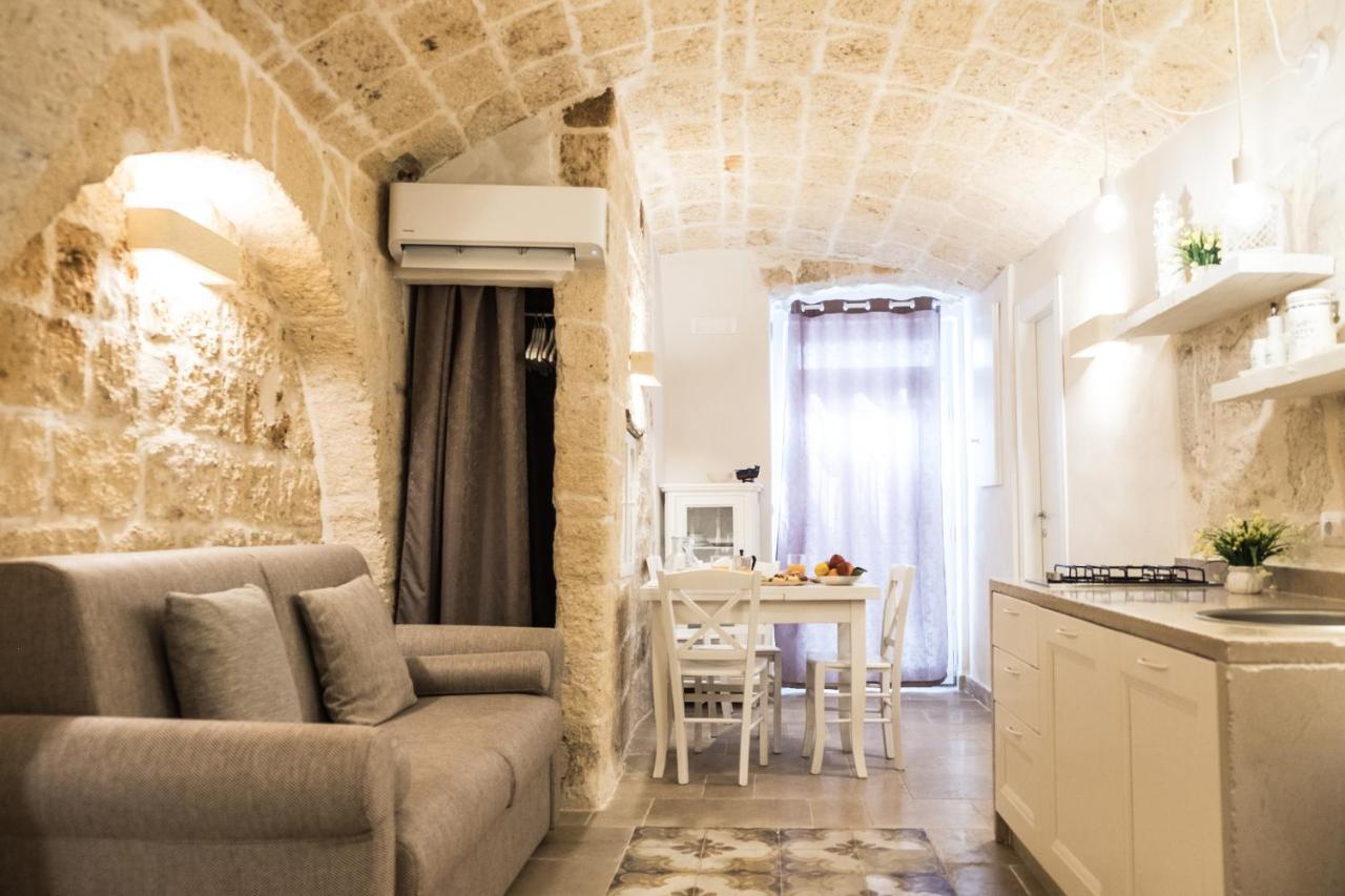 Dimore Del Borgo Antico - Il Sottano Monopoli Luaran gambar